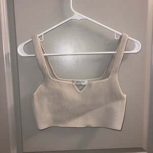 Ribbed tank top. Aritzia Babaton. Size medium. Cream